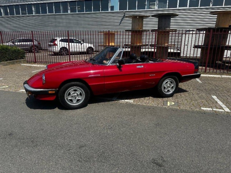 Alfa Romeo Spider Veloce
