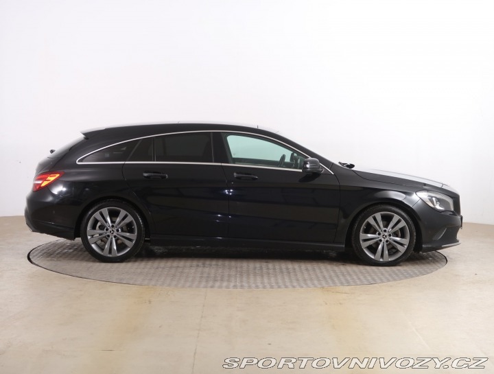 Mercedes-Benz CLA Urban 220 CDI 2018