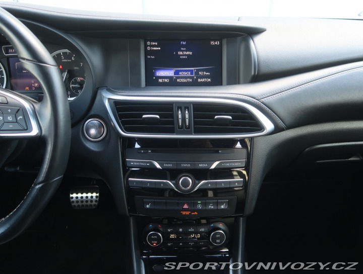 Infiniti Q30 1.6t 2019
