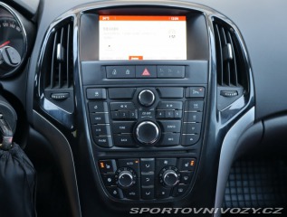 Opel Astra 2.0 CDTI 2015