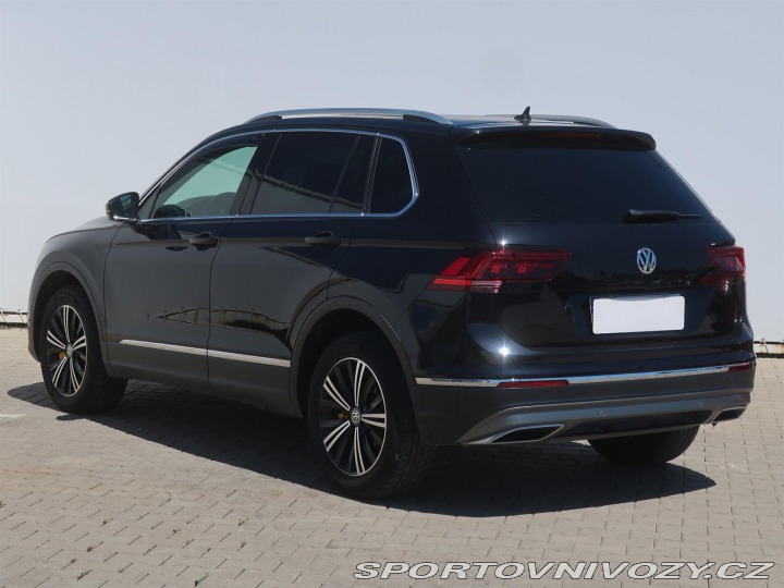 Volkswagen Ostatní modely Tiguan Highline 2.0 BiTDI 2017