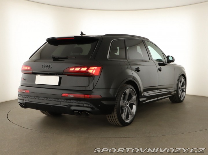 Audi SQ7 S-line 4.0 TFSI 2026