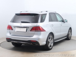 Mercedes-Benz Ostatní modely GLE  GLE 500 2016