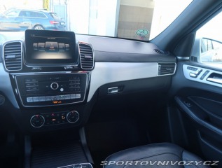 Mercedes-Benz Ostatní modely GLE  GLE 500 2016