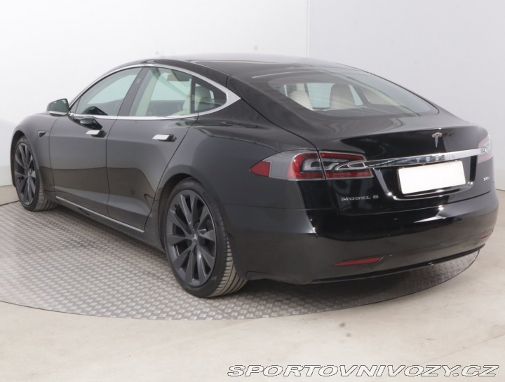 Tesla Model S 100D 2019