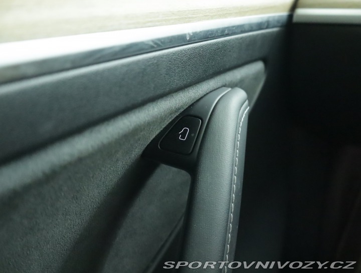 Tesla Model Y Long Range AWD 79kWh 2022