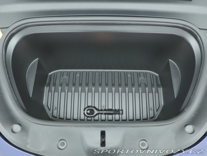 Tesla Model Y Long Range AWD 75kWh 2021