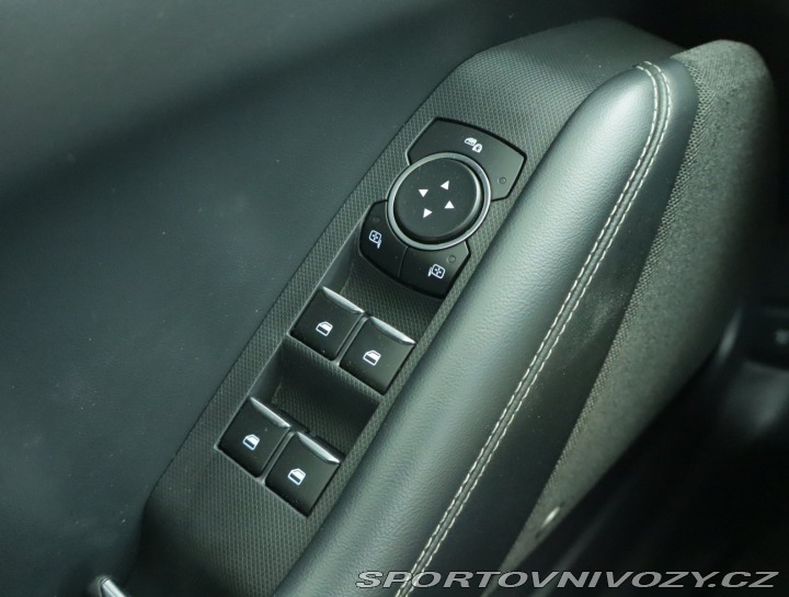 Ford Mustang Mach-E Standard Range RW 2021