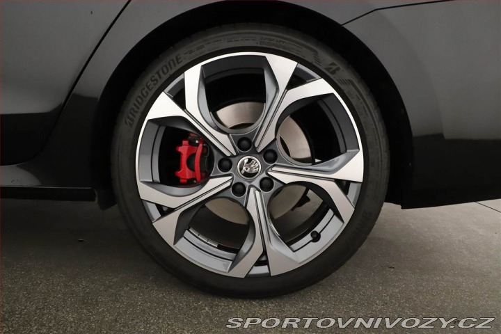 Škoda Octavia RS RS 2.0 TSI 2024