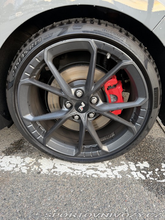 Hyundai i30 N hatchback 2024
