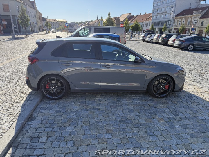 Hyundai i30 N hatchback 2024