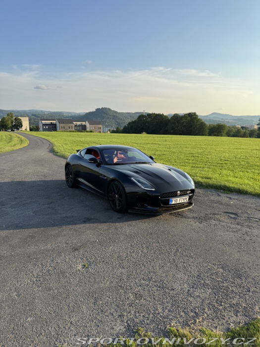 Jaguar F-Type 