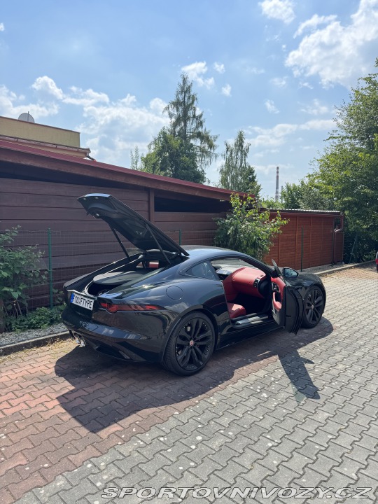 Jaguar F-Type  2019