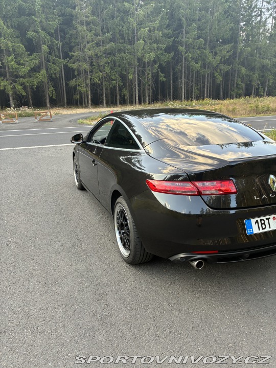 Renault Laguna Coupé 3.0 DCI V6 4Control 2011