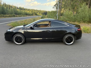 Renault Laguna Coupé 3.0 DCI V6 4Control 2011