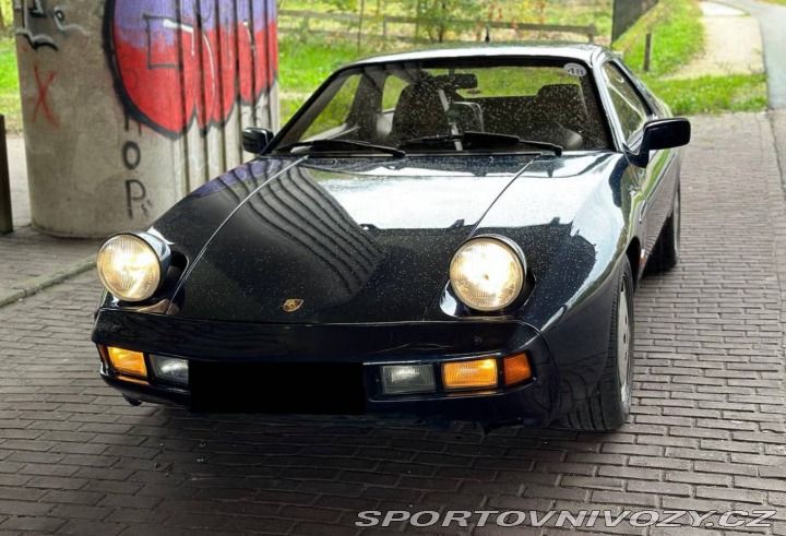 Porsche 928 1980