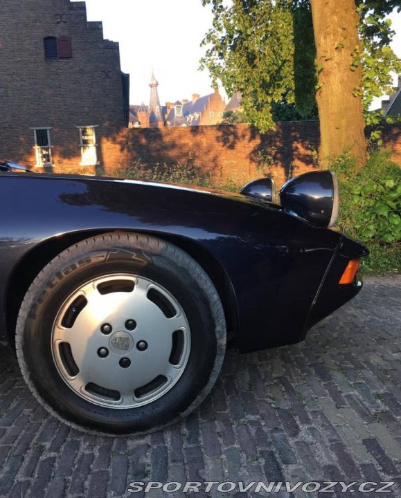 Porsche 928 1980
