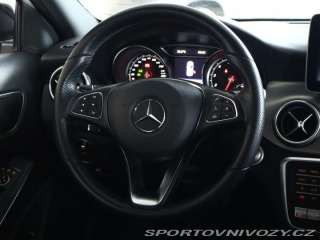 Mercedes-Benz Ostatní modely GLA AMG line GLA 220 4MATIC 2018