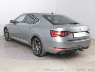 Škoda Superb 2.0 TSI 2015