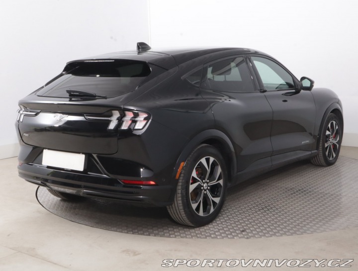 Ford Mustang Mach-E  Standard Range AW 2023