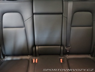Tesla Model Y . Long Range AWD 79kWh 2024