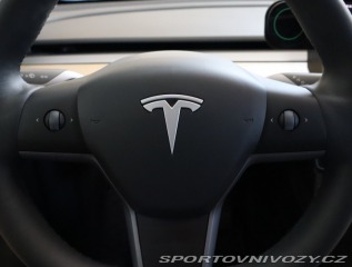 Tesla Model Y . Long Range AWD 79kWh 2024