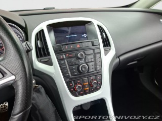 Opel Astra 2.0 CDTI 2011