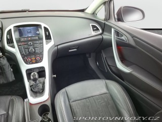 Opel Astra 2.0 CDTI 2011