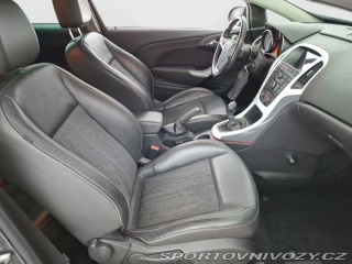 Opel Astra 2.0 CDTI 2011