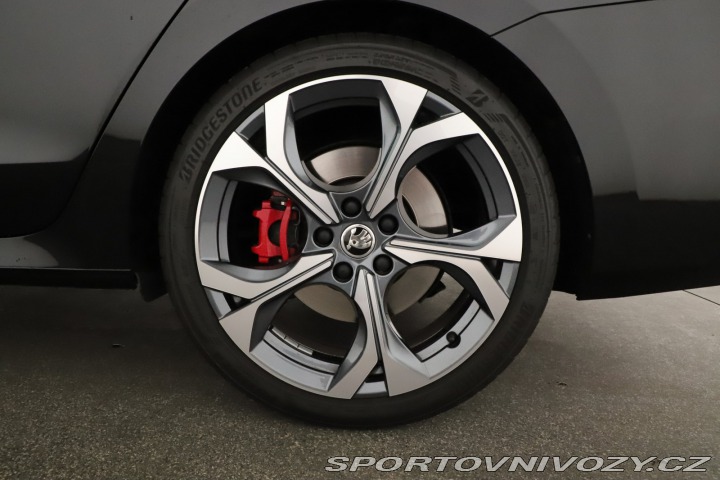 Škoda Octavia RS RS 2.0 TSI 2024