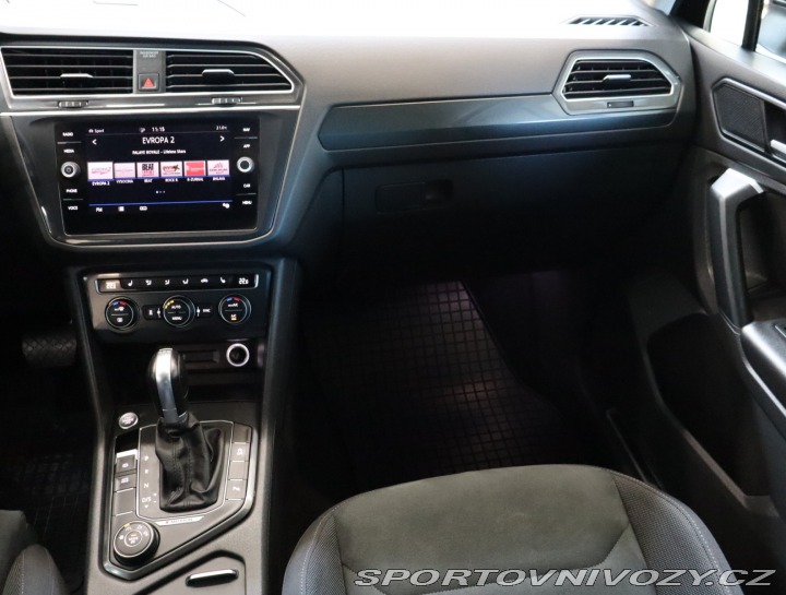 Volkswagen Ostatní modely Tiguan Highline 2.0 TSI 2019