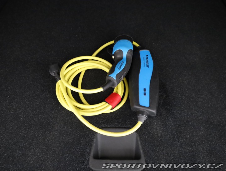 Volvo Ostatní modely XC40 R-Design T5 Recharge 2020