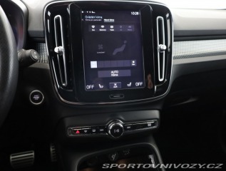 Volvo Ostatní modely XC40 R-Design T5 Recharge 2020