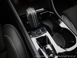 Volvo Ostatní modely XC40 R-Design T5 Recharge 2020
