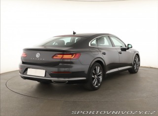 Volkswagen Arteon Elegance 2.0 TSI 2019