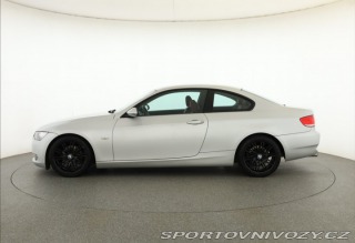 BMW 3 320 i 2008