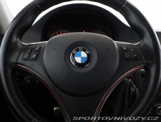 BMW 3 320 i 2008