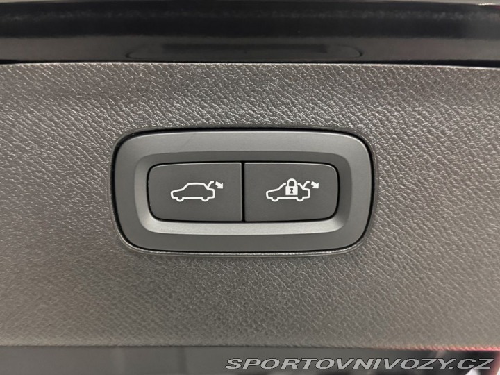 Volvo Ostatní modely XC90 B6 AWD ULTIMATE BRIGHT, W 2022