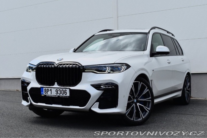 BMW X7 4,4 M50i 390KW/2021/7MI 1800