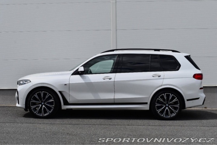 BMW X7 4,4   M50i 390KW/2021/7MI 1800