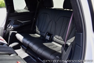 BMW X7 4,4 M50i 390KW/2021/7MI 1800