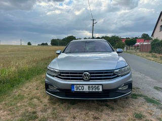 Volkswagen  Passat Variant Variant 2,0   TDI R-line