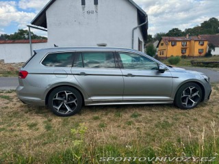 Volkswagen Ostatní modely Passat Variant Variant 2,0 TDI R-line 2020