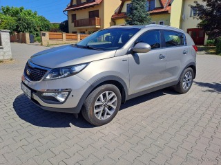 Kia  Sportage 2,0   CRDi 100 kW 4×4