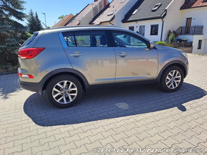 Kia Ostatní modely Sportage 2,0   CRDi 100 kW 4×4 2015