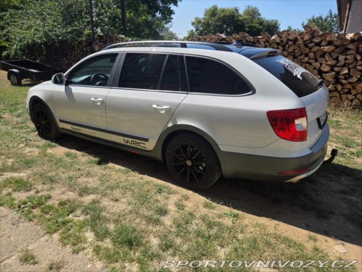 Škoda Superb 2,0   Scout TDI 2015