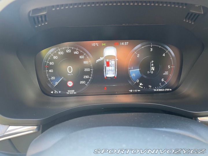 Volvo Ostatní modely XC60 2,0 R Design 2018