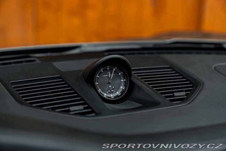 Porsche 911 4 GTS 2022