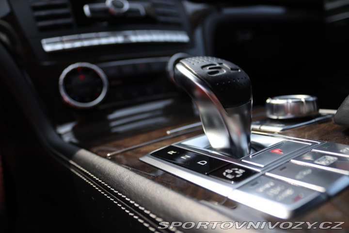 Mercedes-Benz SL Mercedes-Benz SL 500 Blue 2012