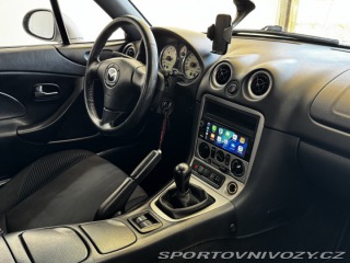 Mazda MX-5  2004